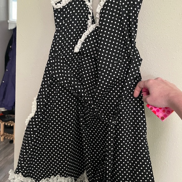 Adorable custom goth lolita apron dress with unique hem bear pockets - Picture 2 of 16